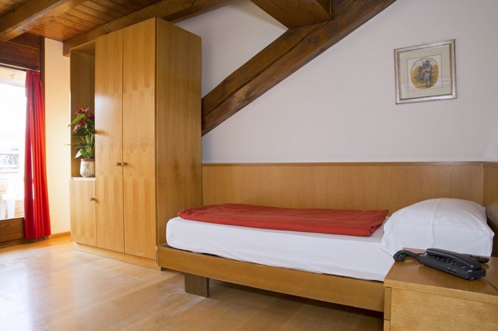Hotel San Valier Cavalese Exterior photo